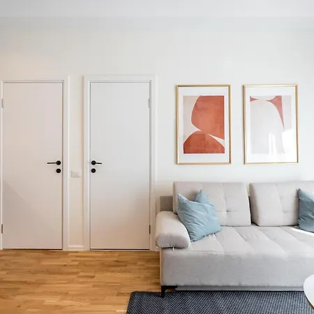 Breathtaking Spacious 2br - Center * ブカレスト