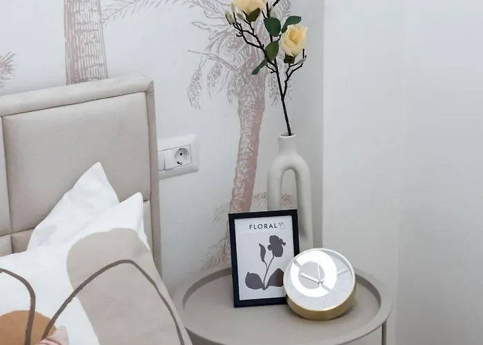 Breathtaking Spacious 2br - Center Apartment *