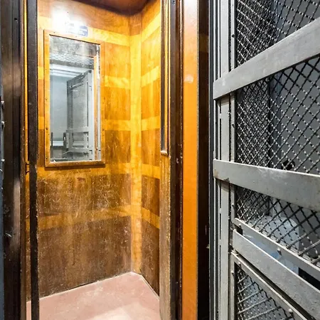 Breathtaking Spacious 2br - Center *