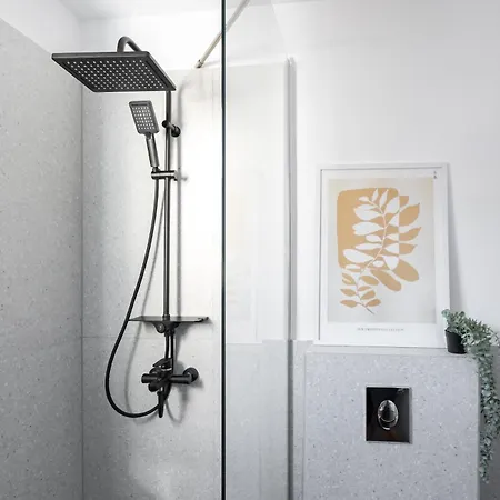 Apartment Breathtaking Spacious 2br - Center Bucharest