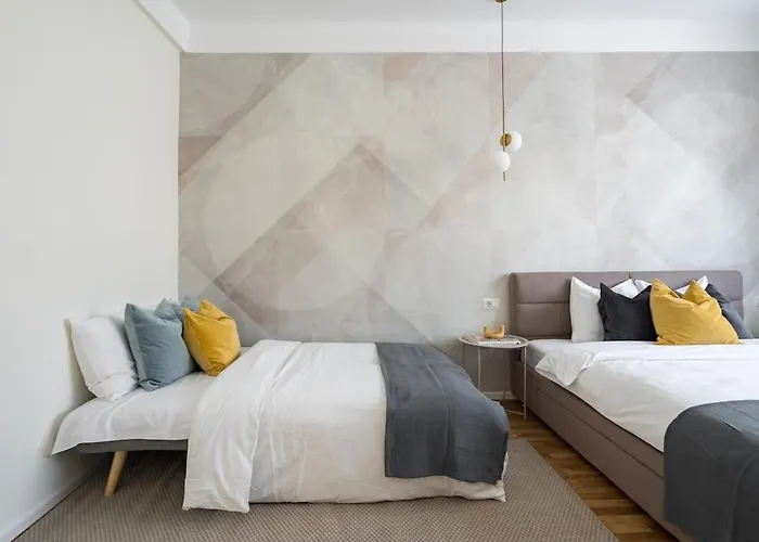 Apartamento Breathtaking Spacious 2br - Center *