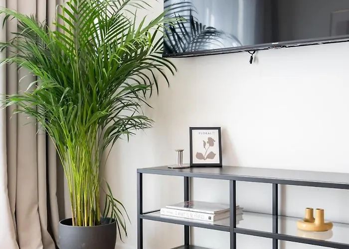 Apartamento Breathtaking Spacious 2br - Center *