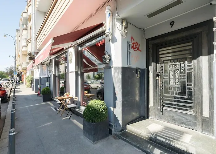 Breathtaking Spacious 2br - Center Bukarest