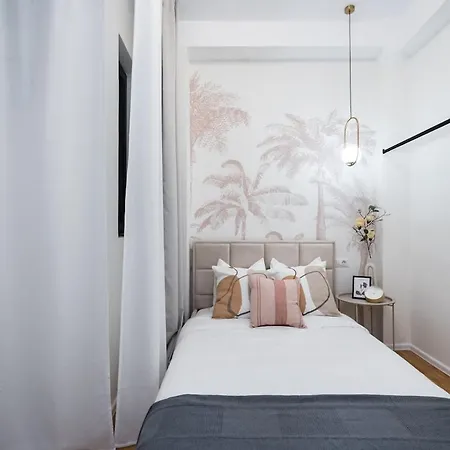 Breathtaking Spacious 2br - Center Appartement